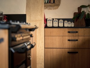 conception cuisine bois et noir en dordogne inova cuisine