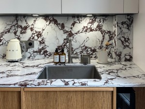 installation cuisine a intercalaires bourbon huile patine inova cuisine tours 37