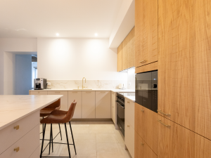 fabrication cuisine beige et bois guethary pays basque