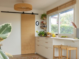 pose-cuisine-blanche-et-bois-anglet