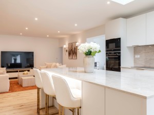 plan cuisine ilot central dekton
