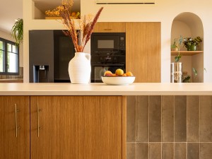 installation cuisine bois landes 